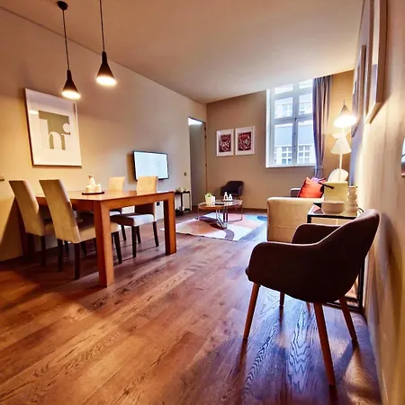 Apartamento Modern Roof View *