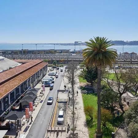 Modern Roof View Apartment Lissabon